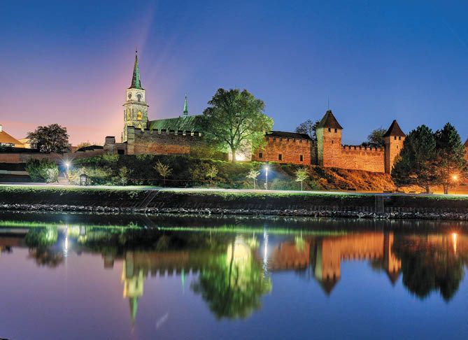 Kniha “LABE - Libor Sv ek" - vyd n  1., rok 2019 Photographer: Libor Svacek; box@fotosvacek.cz; Mobile: +420 602428001; 